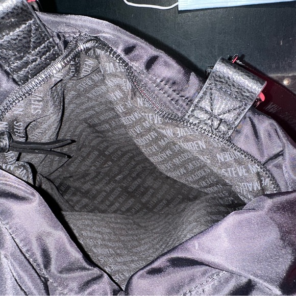 Steve Madden Black Logo Lined Tote - Picture 6 of 8